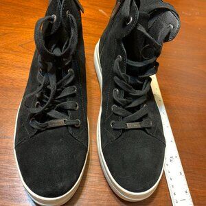 J/Slides Women's Sneaker Black White Norris Suede Leather Women’s Size 9.5M